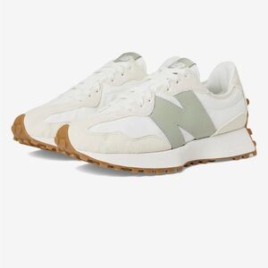 New Balance Women’s 327 | Linen Sea Salt Olivine
